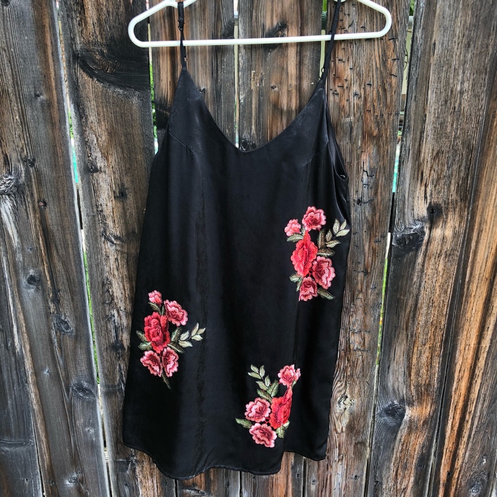Women’s Small flower dress